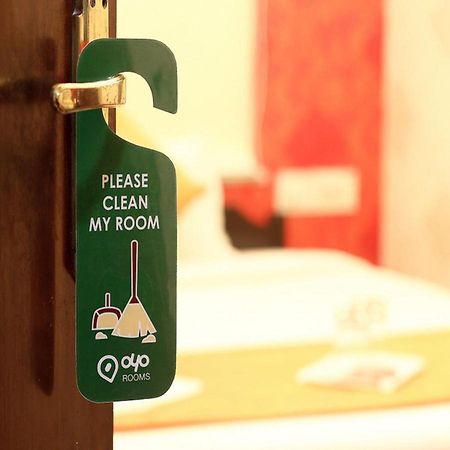 Oyo 1126 Hotel Bengal Inn Calcutta Buitenkant foto
