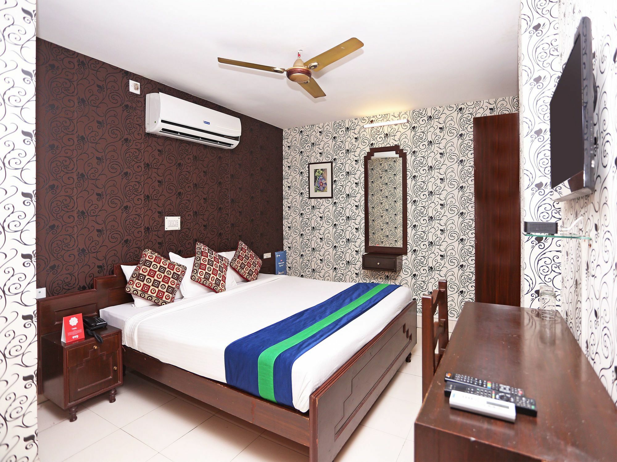 Oyo 1126 Hotel Bengal Inn Calcutta Buitenkant foto