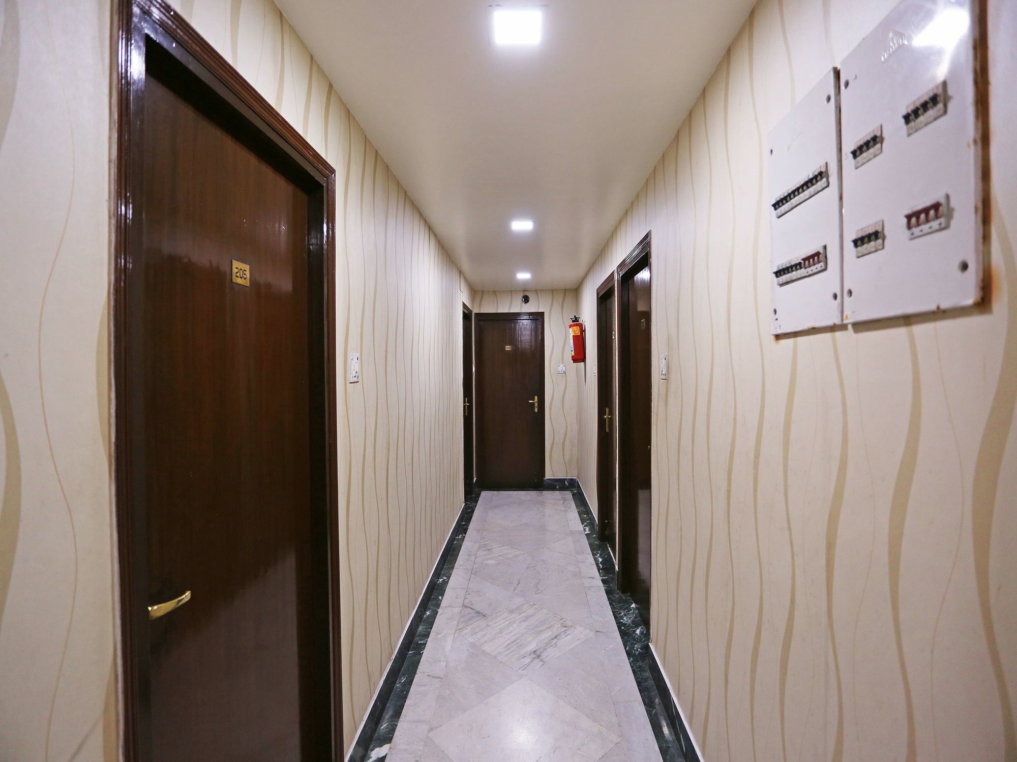 Oyo 1126 Hotel Bengal Inn Calcutta Buitenkant foto